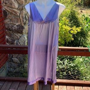 Vanity Faire semi sheer purple vintage 90’s nightgown with flowers Large